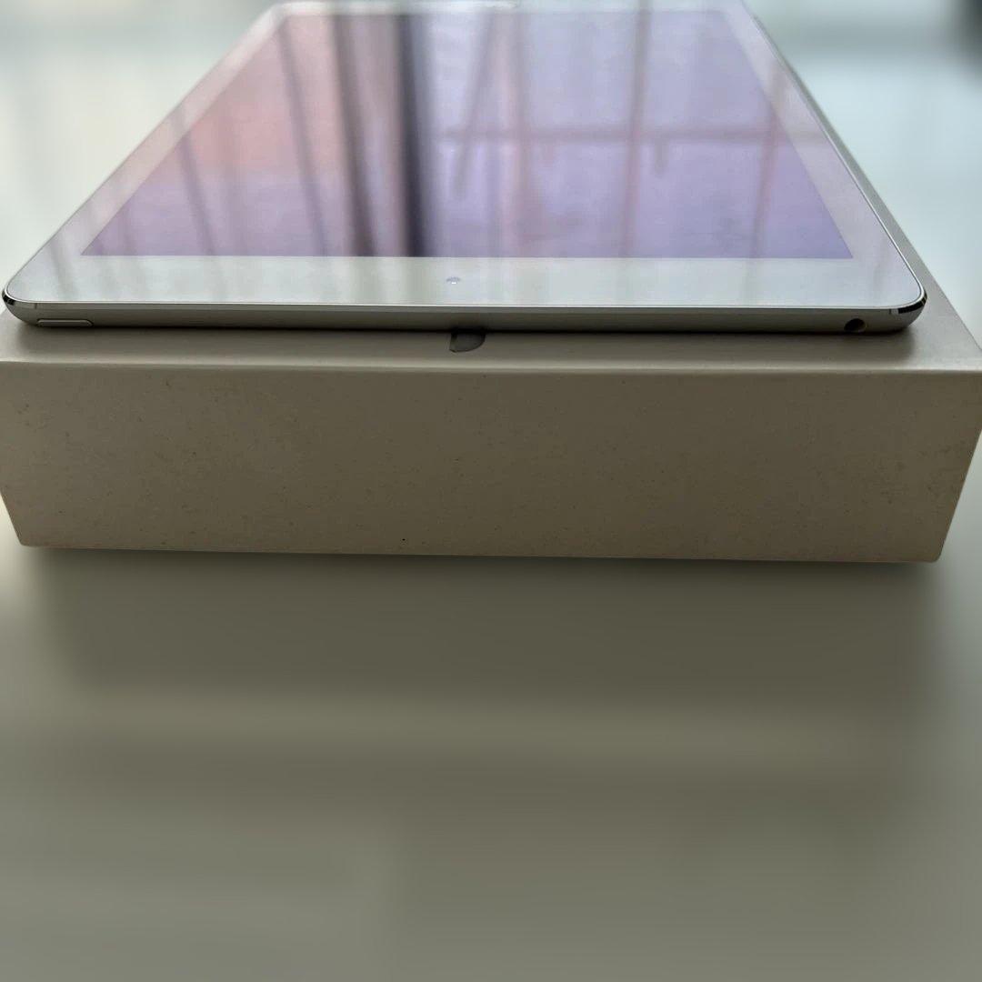 【美品】iPad Air2 Wi-Fi 64GB シルバー