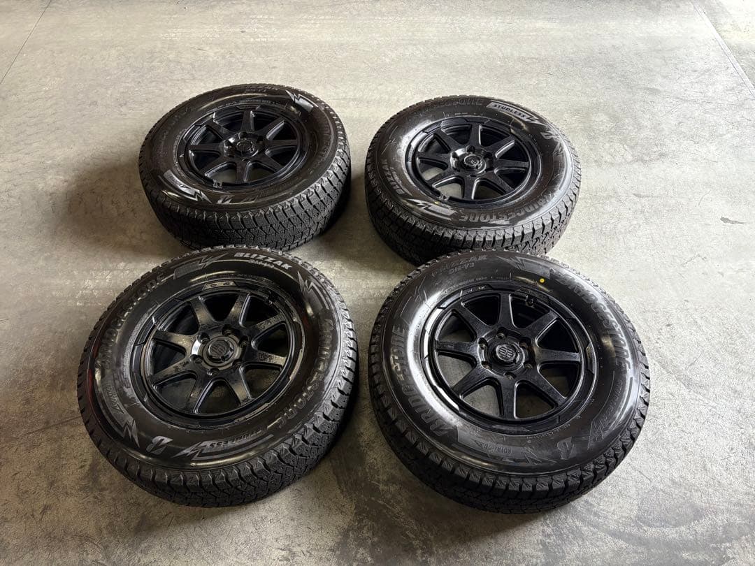 ランクル250 ブリヂストン ブリザックDM-V3 265/65/R18