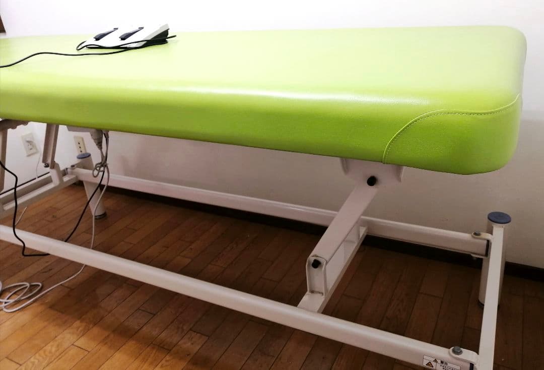 Takada タカダベッド 高田電動 昇降 カイロベッド 整体 施術ベッド