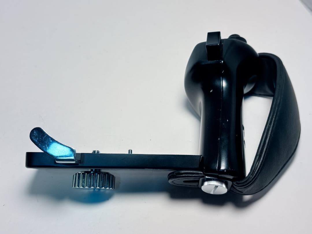 マミヤ レフトハンドグリップ