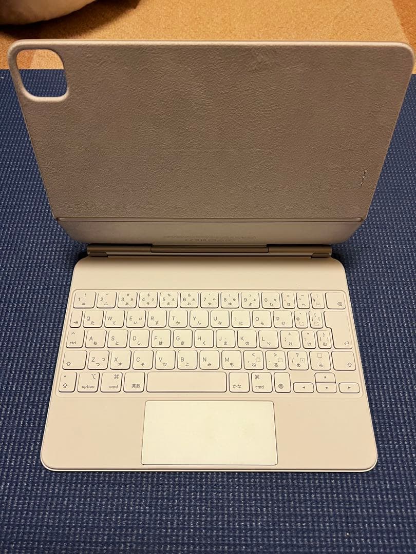 Magic Keyboard 11インチ ホワイト MJQJ3J/A