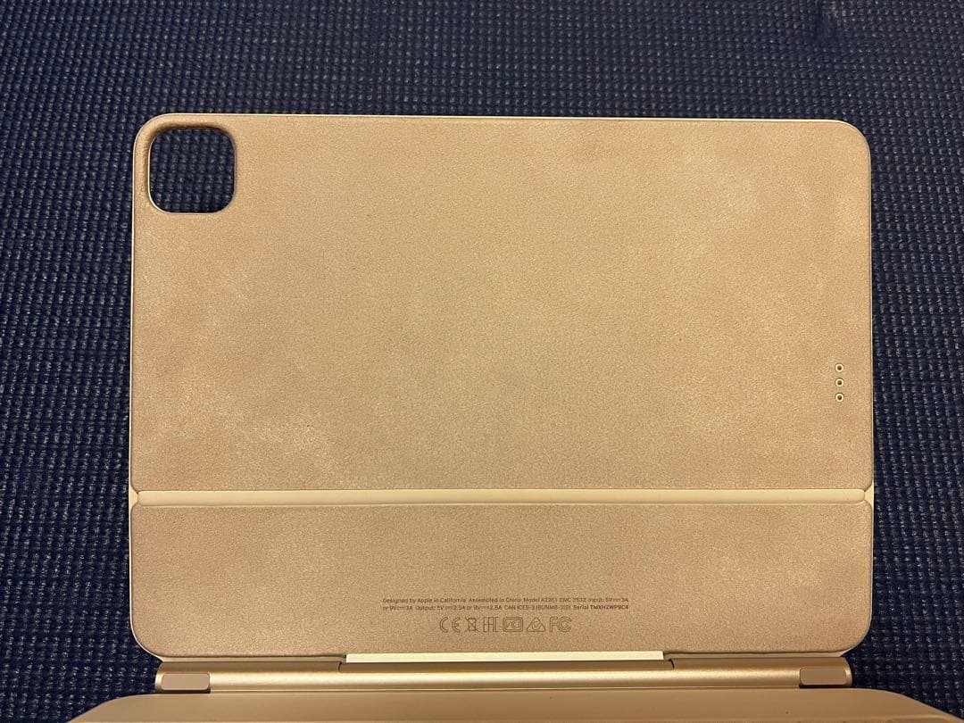 Magic Keyboard 11インチ ホワイト MJQJ3J/A