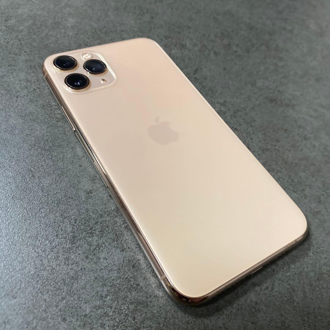 S*）様 Apple iPhone 11 Pro ゴールド　64GB