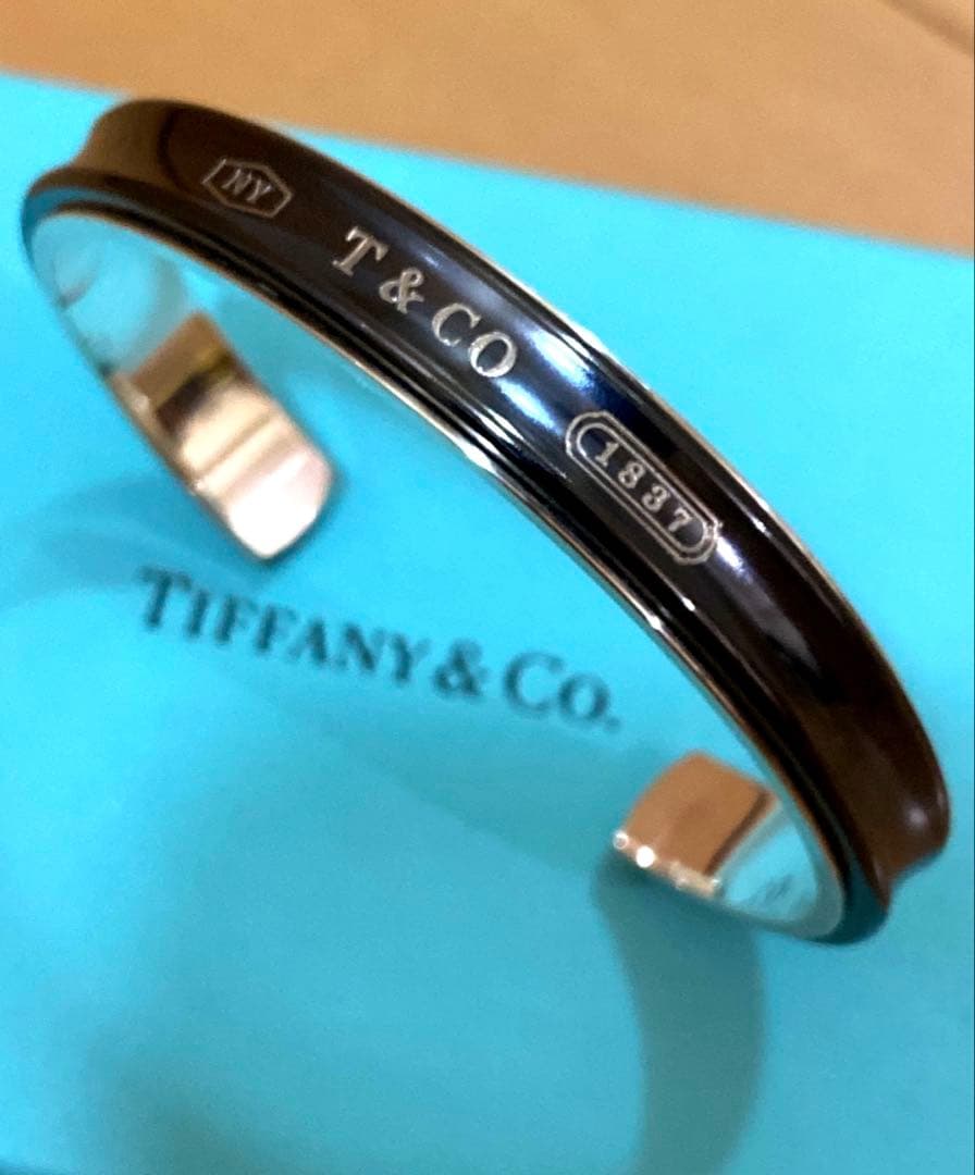 Tiffany ティファニー 1837 ブラック チタン バングル ナロー カフ