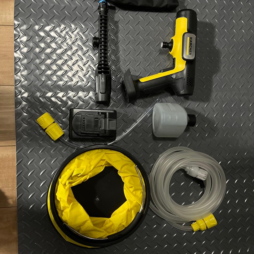 Karcher コードレス高圧洗浄機と付属品