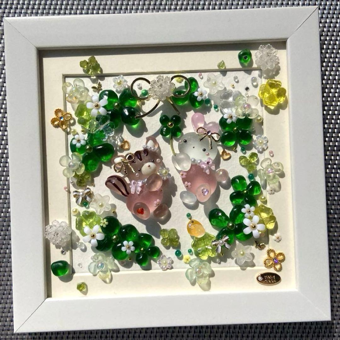 ♡四つ葉のクローバーいっぱいのリース♡リス＆うさぎ シーグラスアート