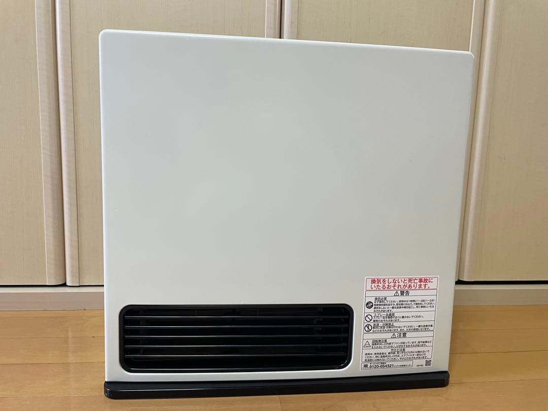 リンナイ ガスファンヒーター 、ホワイト、2023年8月製造