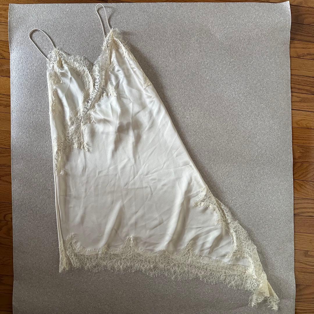 ZARA アシンメトリーレースワンピース　Mサイズ