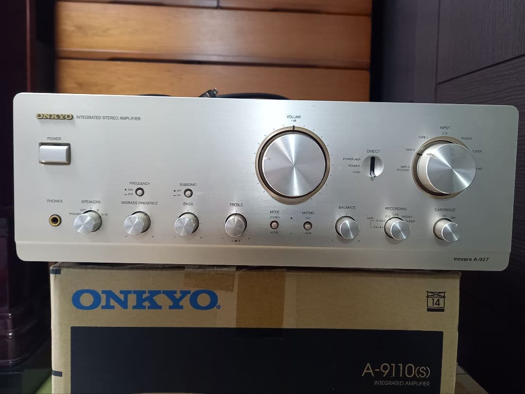 ONKYO Integra A-927　オンキョー　アンプ【鉄人28号さん取置】