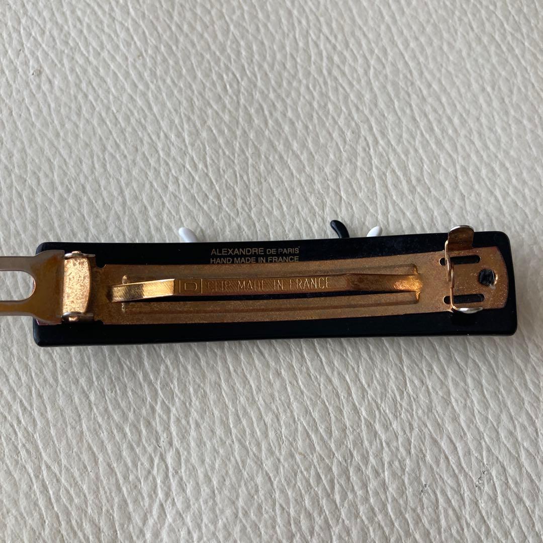 アレクサンドルドゥパリ　猫　バレッタ