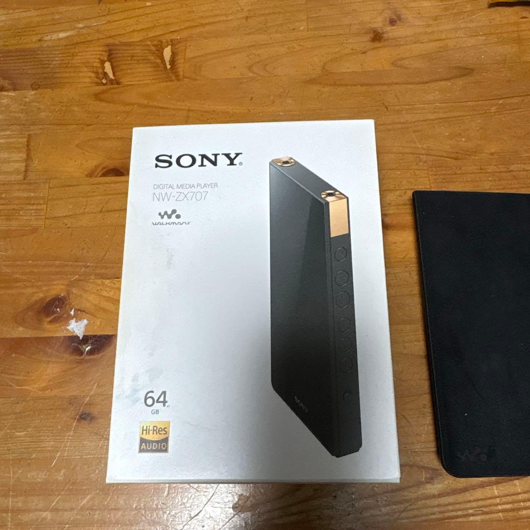 NW-ZX707 専用ケース付き