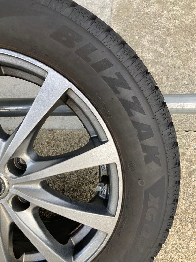 205/55 R 16スタッドレスタイヤホイールセット