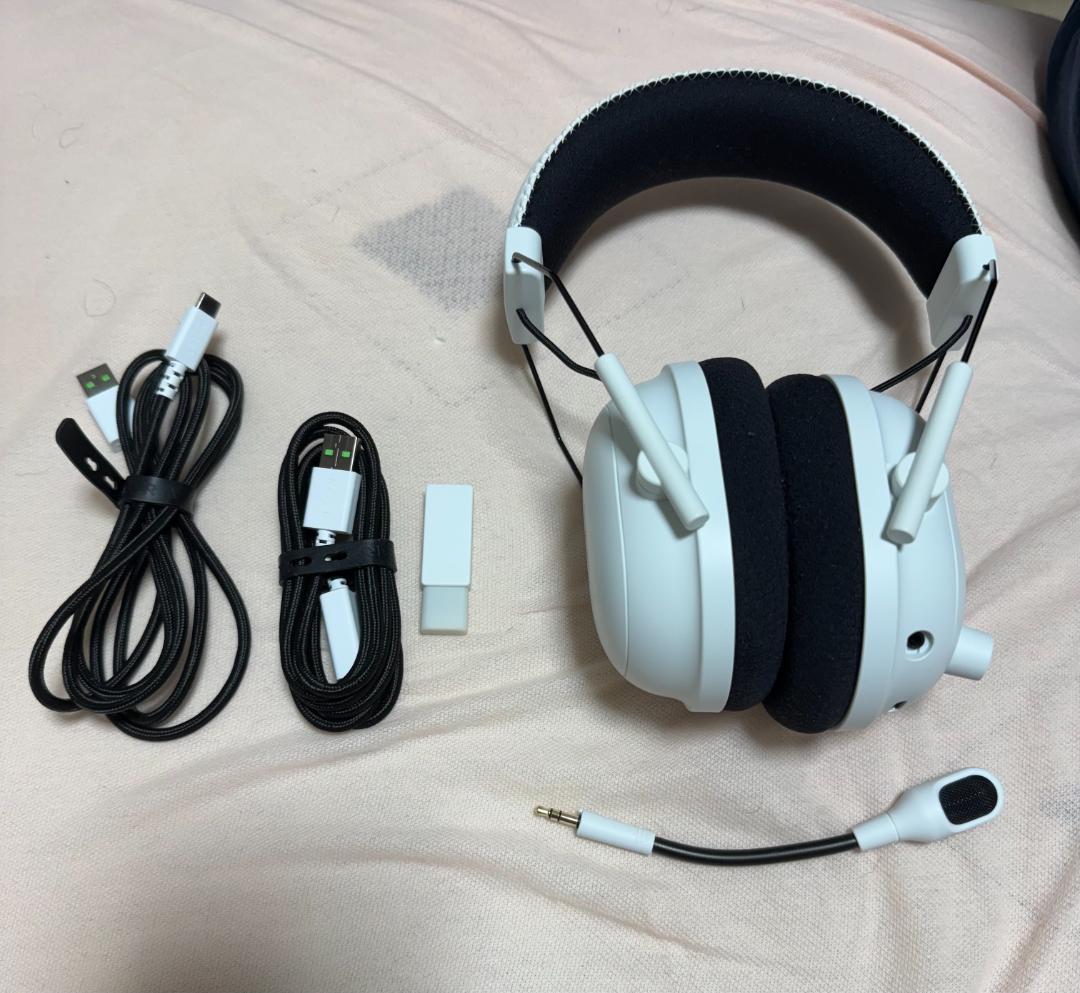 ヘッドホン Razer BlackShark V2 Pro PS5/PC/Mobile