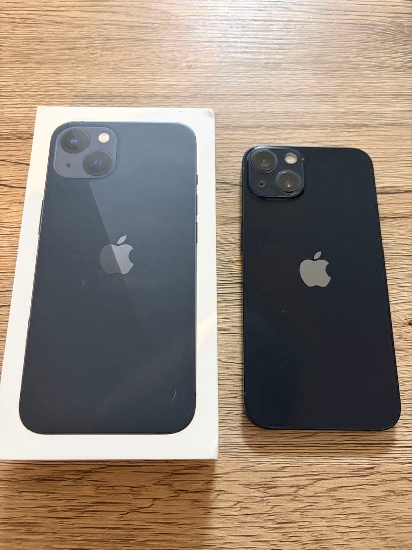 Apple iPhone 13 本体 simフリー