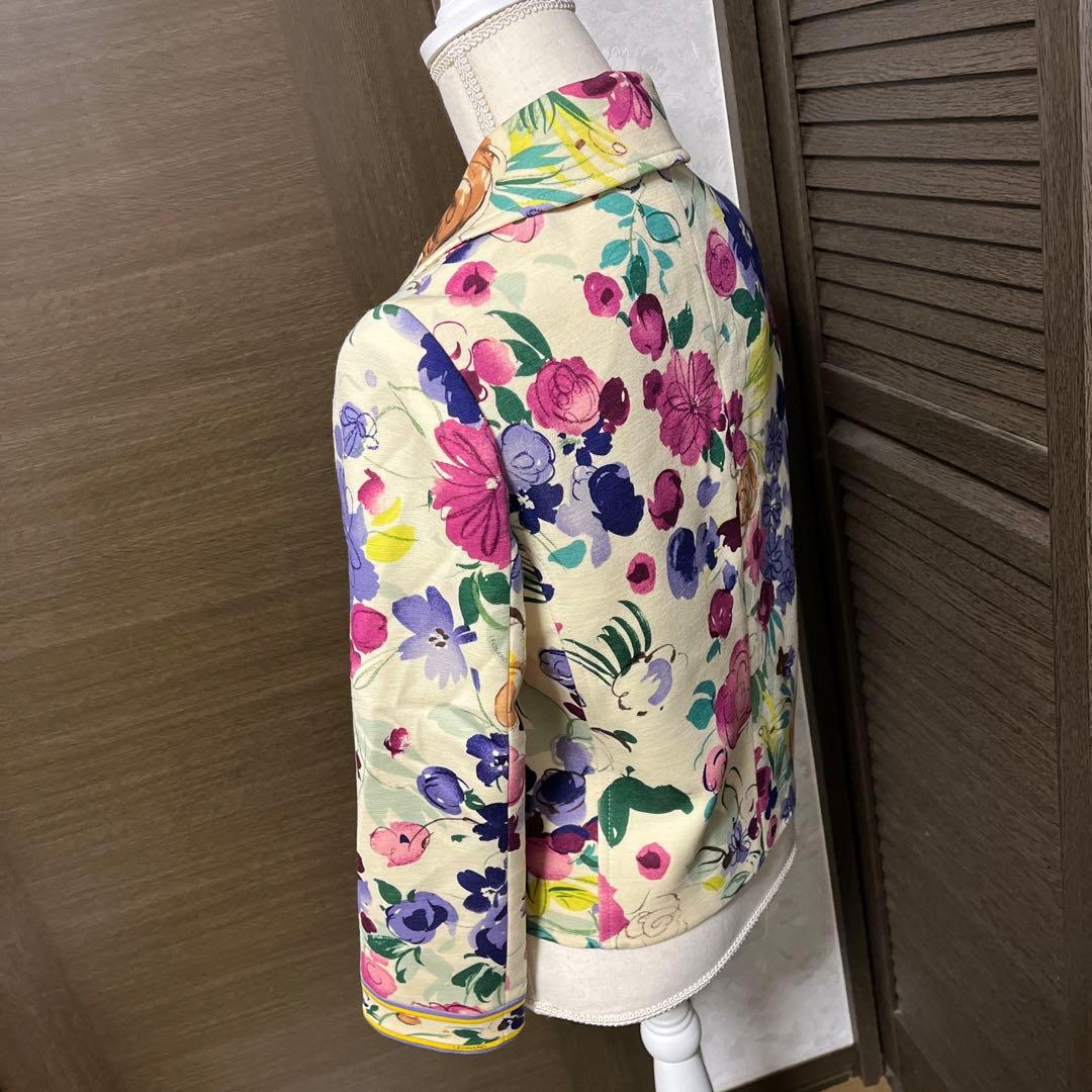 美品　LEONARDレオナール　ジャケット フラワー　花