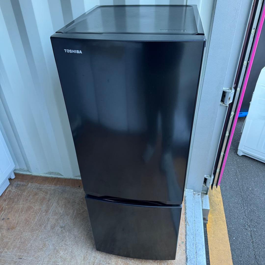 ラプラス様C7145★2023年製美品★東芝　冷蔵庫　黒　ブラック