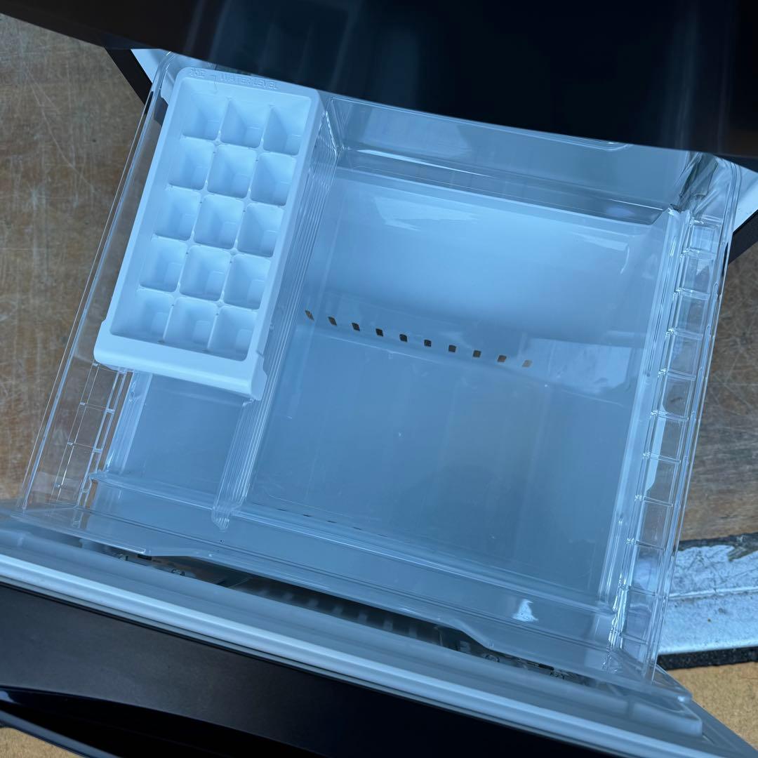 ラプラス様C7145★2023年製美品★東芝　冷蔵庫　黒　ブラック