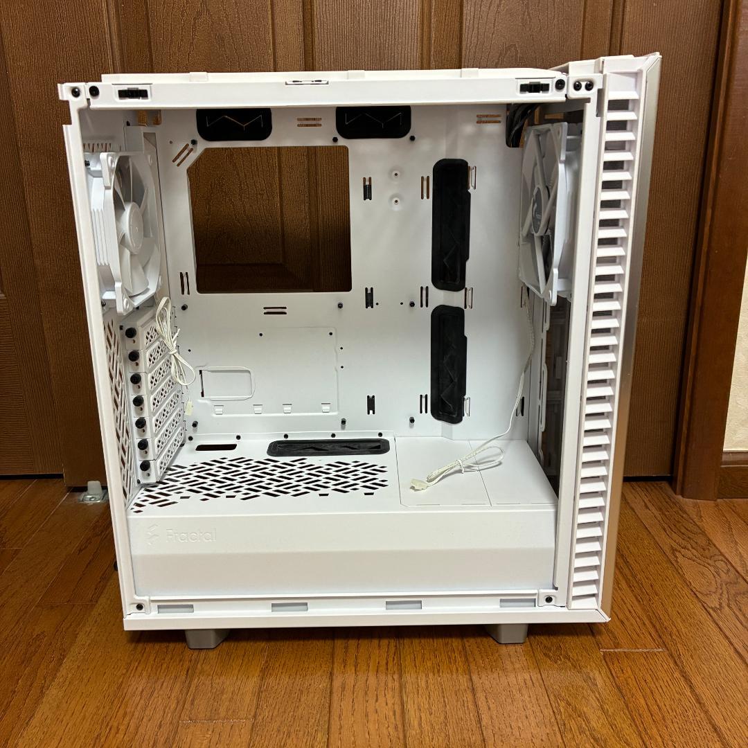 Fractal Design Define 7 Compact Solid 白