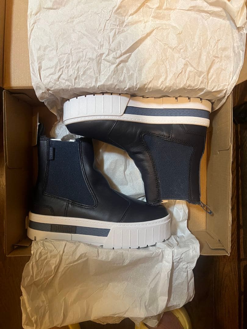 PUMA ネイビーサイドゴアブーツ 厚底