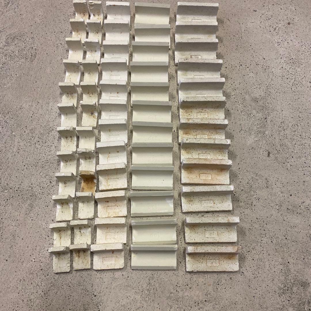 【中古】陶芸用具支柱ツク①h11.5•9.9•6.6各12個・h3.8•24個