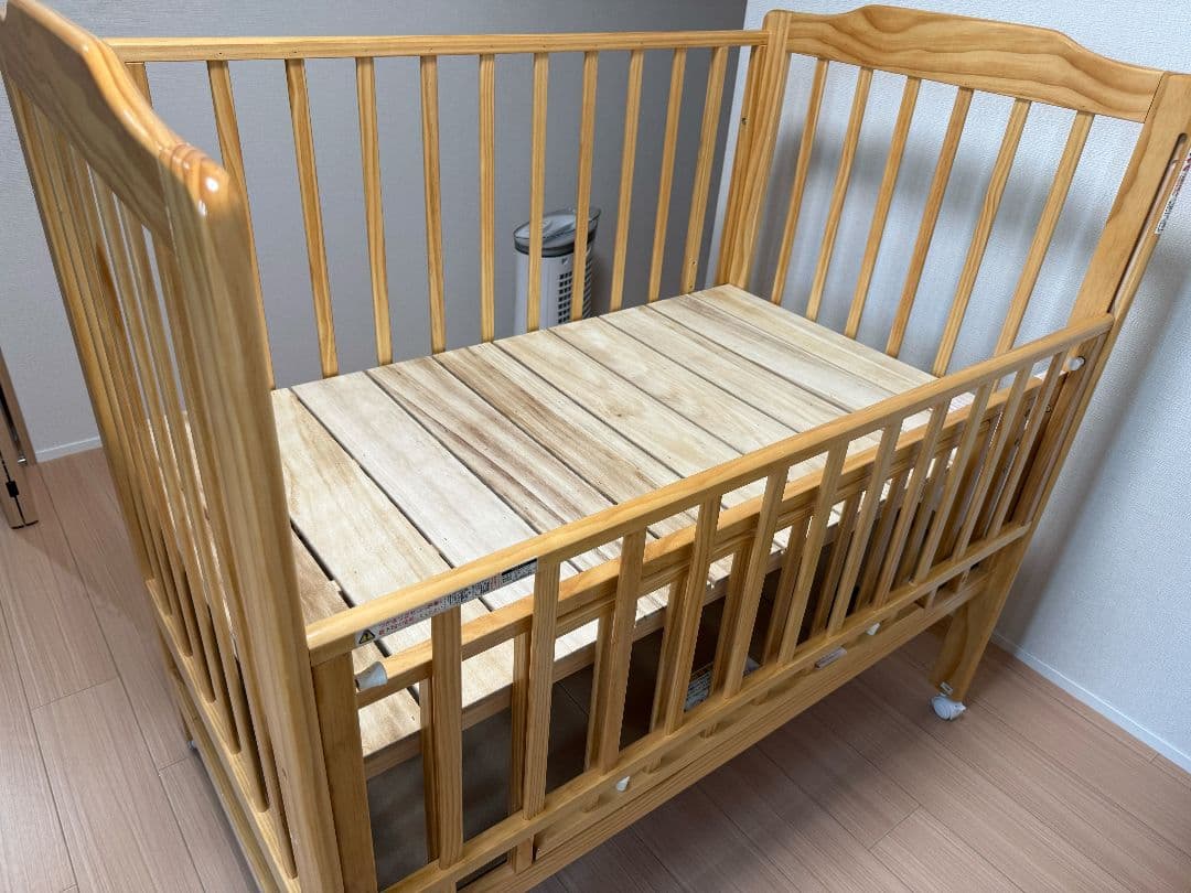 【引き取りのみ】カトージ　ハイシートベビーベッド