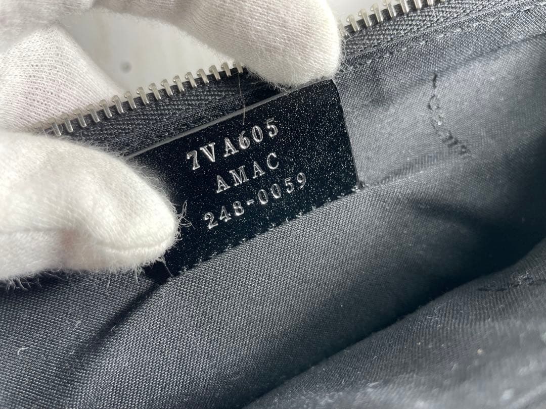 【新品】フェンディ 7VA605 AMAC ウエストバッグ