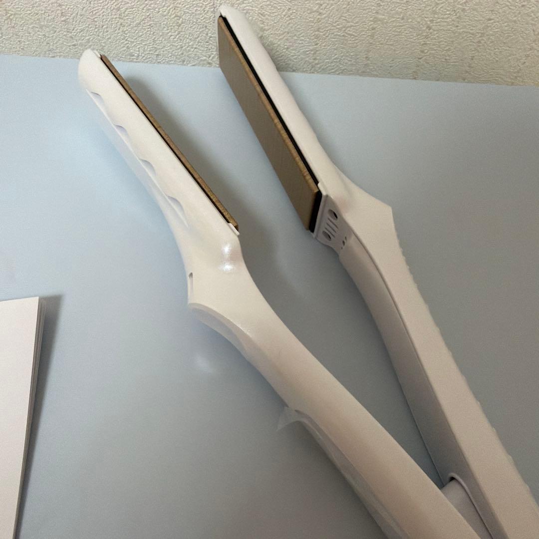 KINUJO 絹女　ストレートヘアアイロン 国内専用