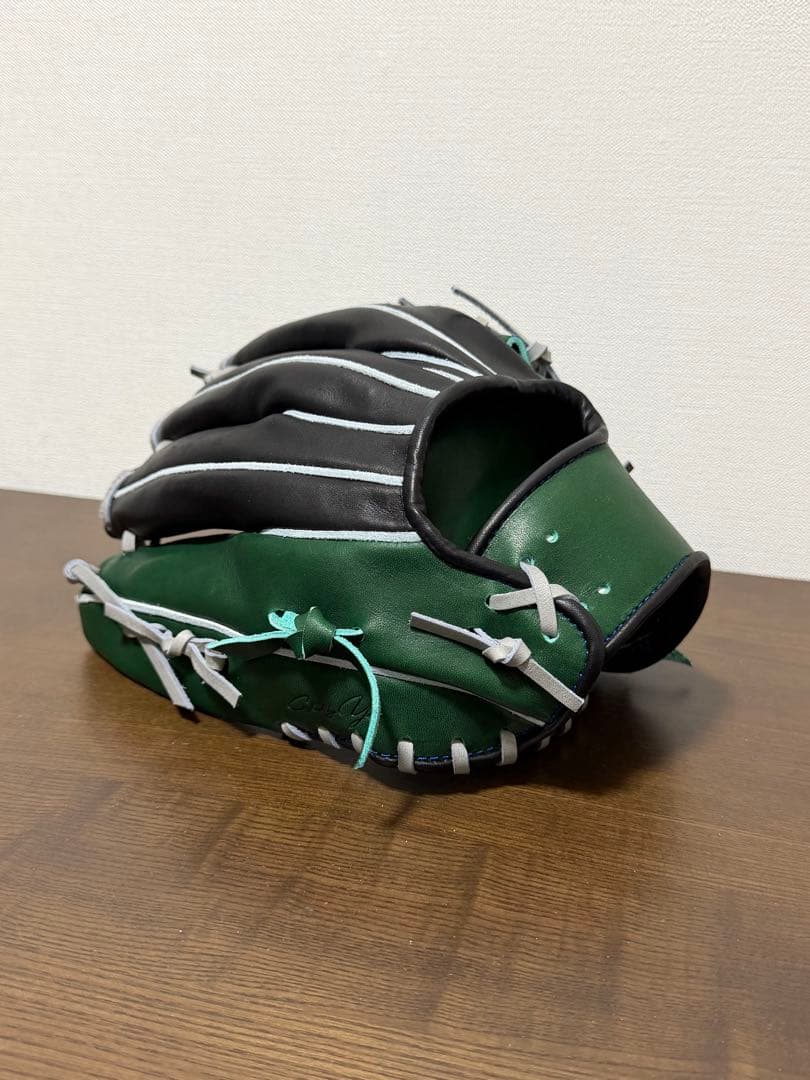 【新品】硬式 内野用グラブ