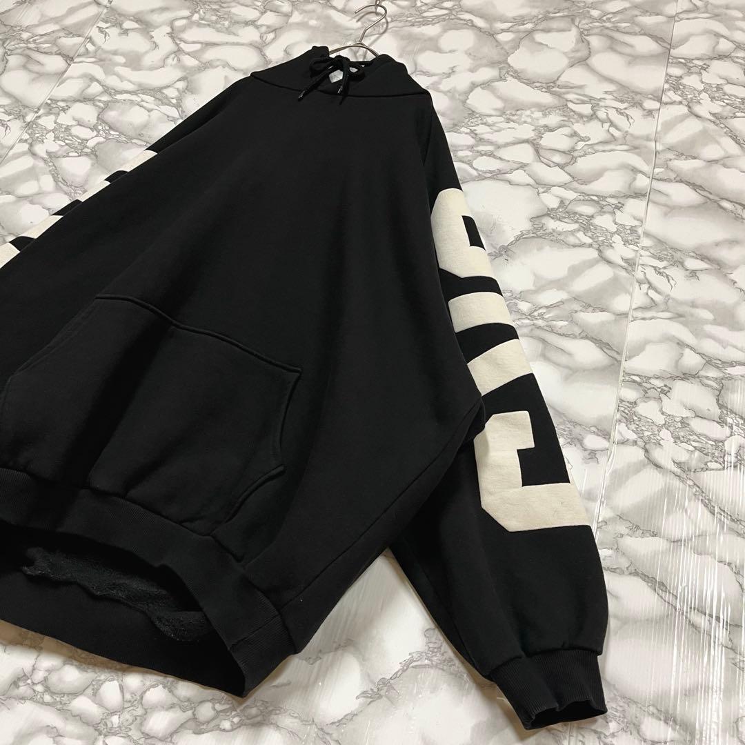 一点物 ビッグサイズ　mirror9 フーディー　アームビッグロゴグラフィック