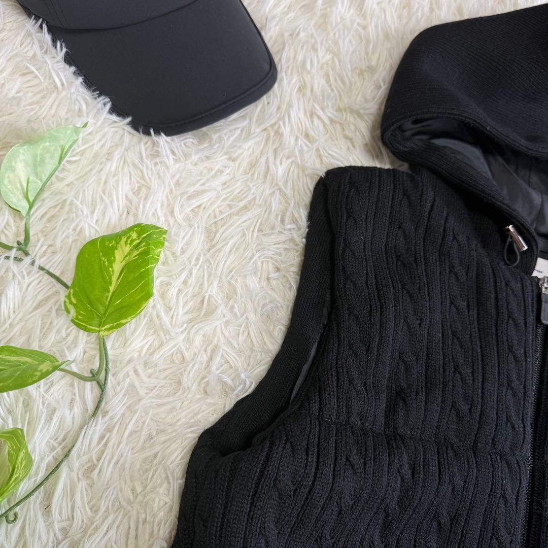 【マンシングウェア】美品 中綿ベスト ブラック ケーブルニットM レディース