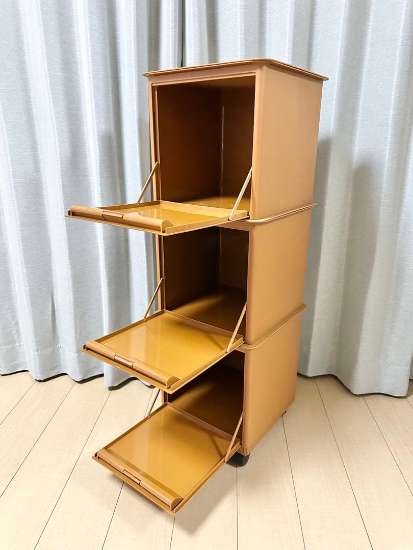 タッパーウエア マルチオーガナイザー 3段 キャスター付き ブラウン