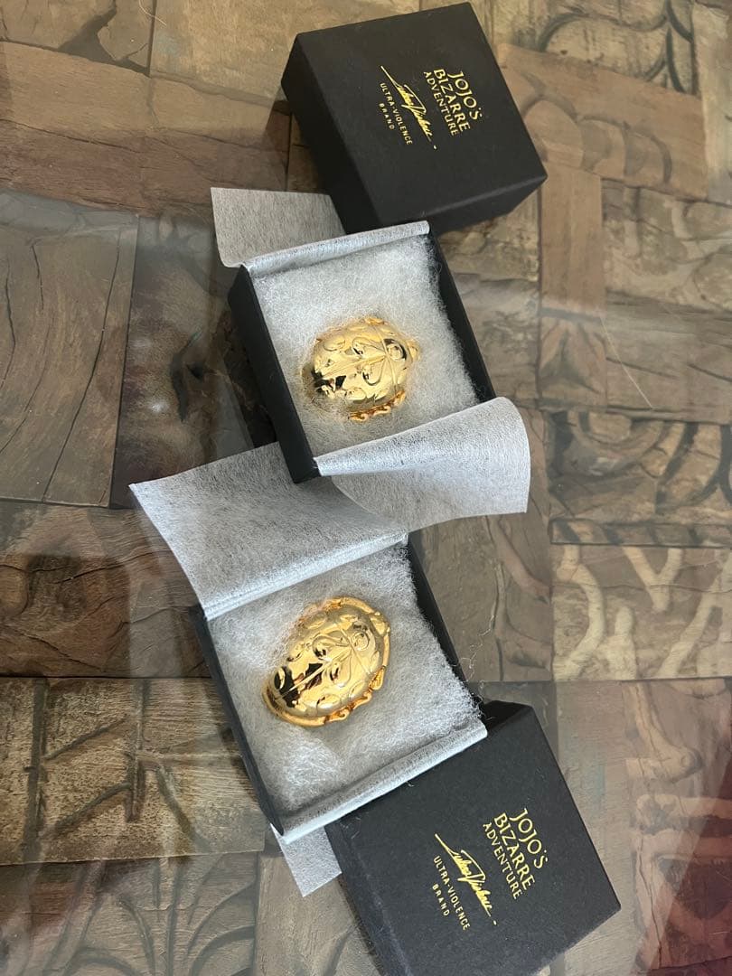 2個セット ジョジョ×ULTRA-VIOLENCE てんとう虫ブローチ 未使用