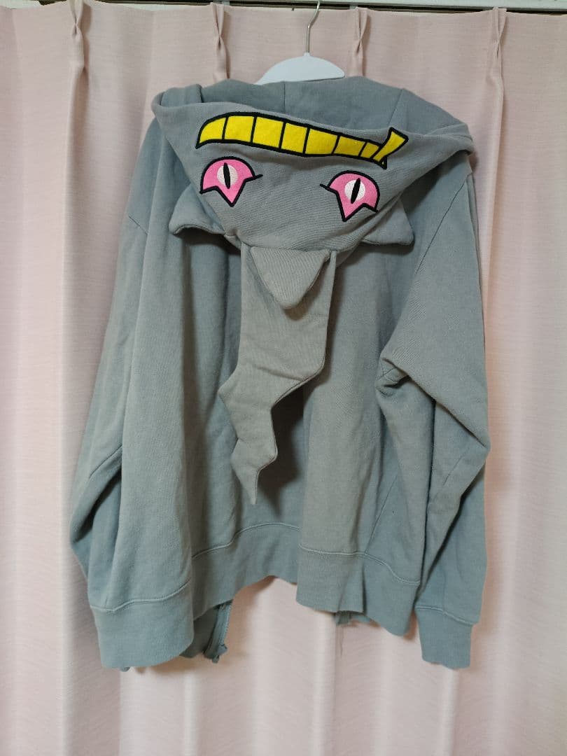 ジュペッタ　パーカー　ポケモンセンター