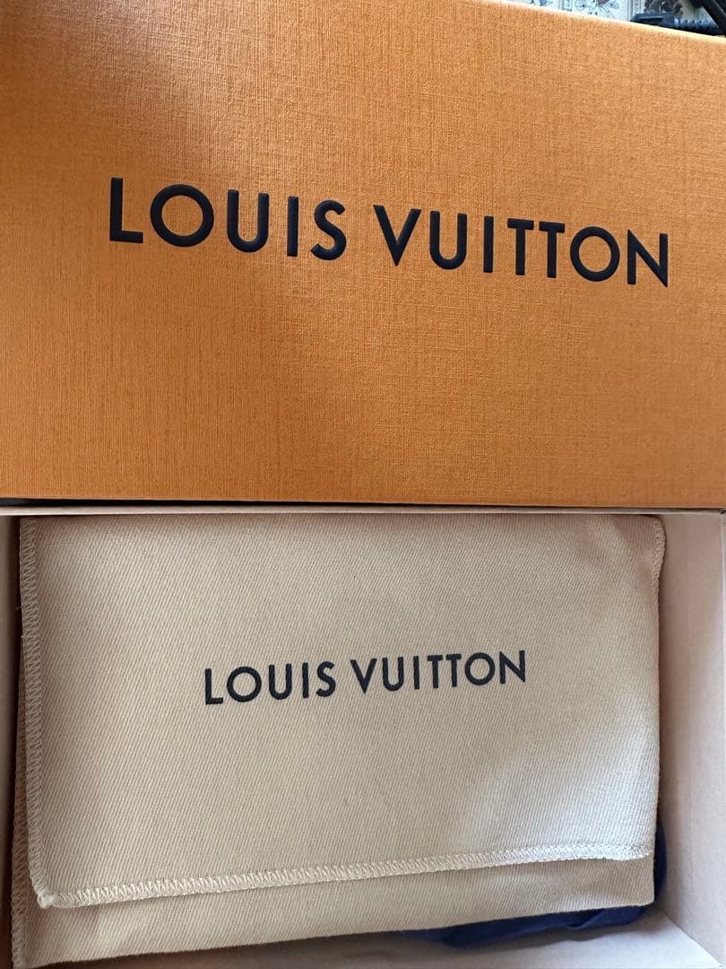 Louis Vuitton iPhone14pro用レザーケース モノグラム