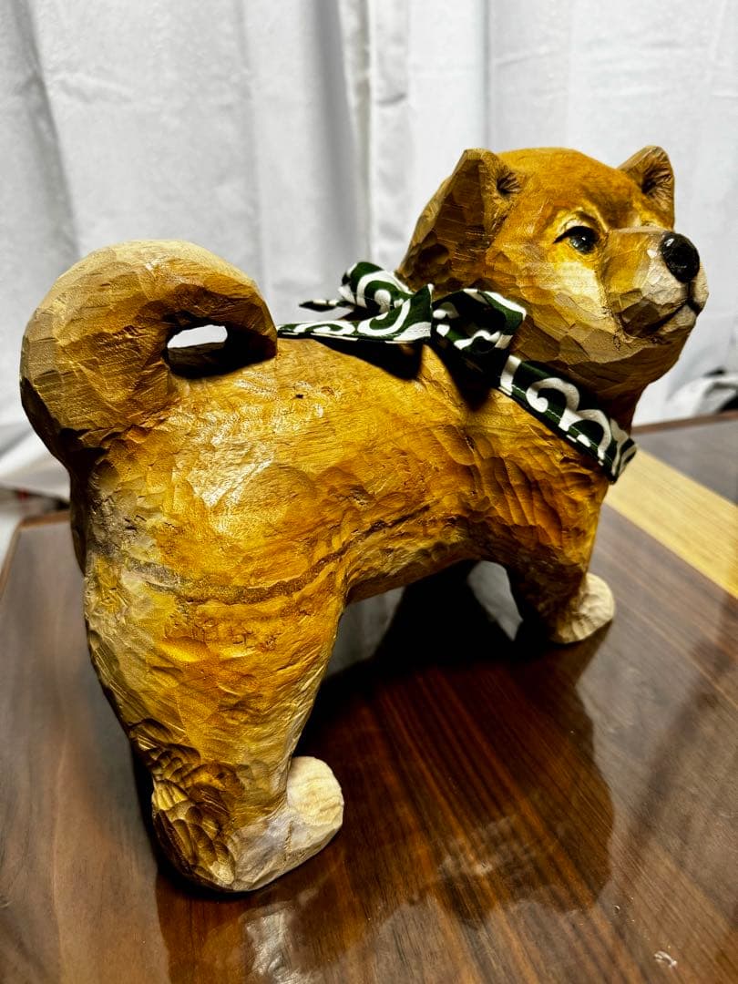 ハンドメイド 木彫り 手彫り 柴犬 一点物 置物 インテリア オブジェ