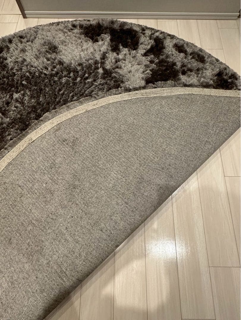 BoConept Lure 落ち着きのあるモダンデザイン ラグ 230cm