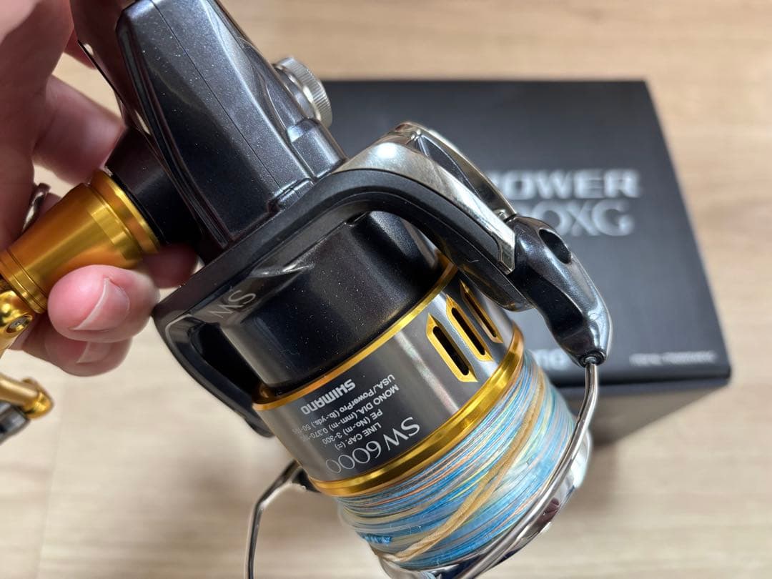 【美品】おまけ付きSHIMANO TWIN POWER sw6000x