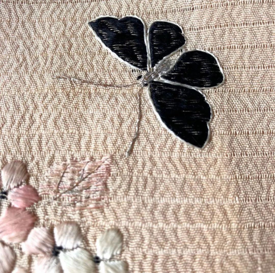 アンティーク夏の半衿 日本刺繍 紫陽花に舞う黒アゲハが素敵な絽縮緬の半衿