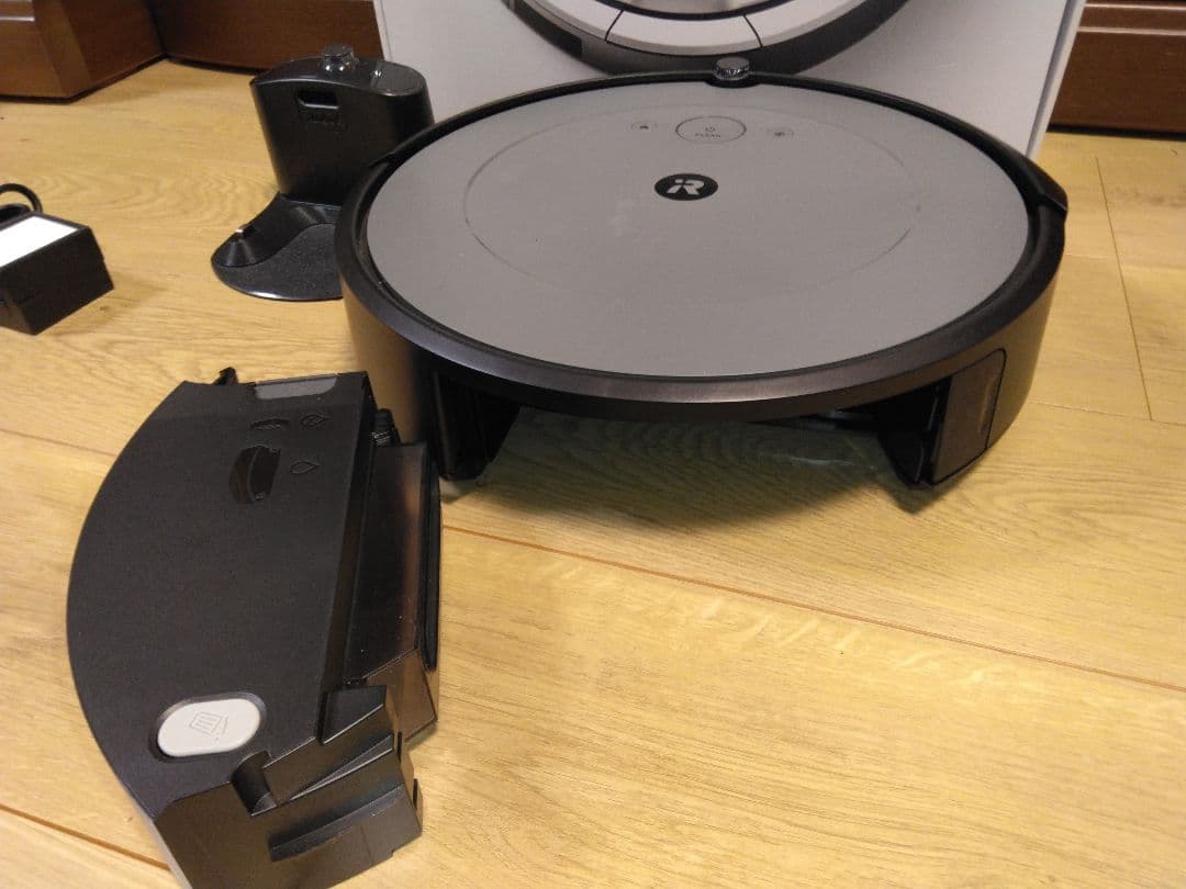 【ほぼ新品使用1時間半】ルンバ i2（2024年）専用個装箱（876） A