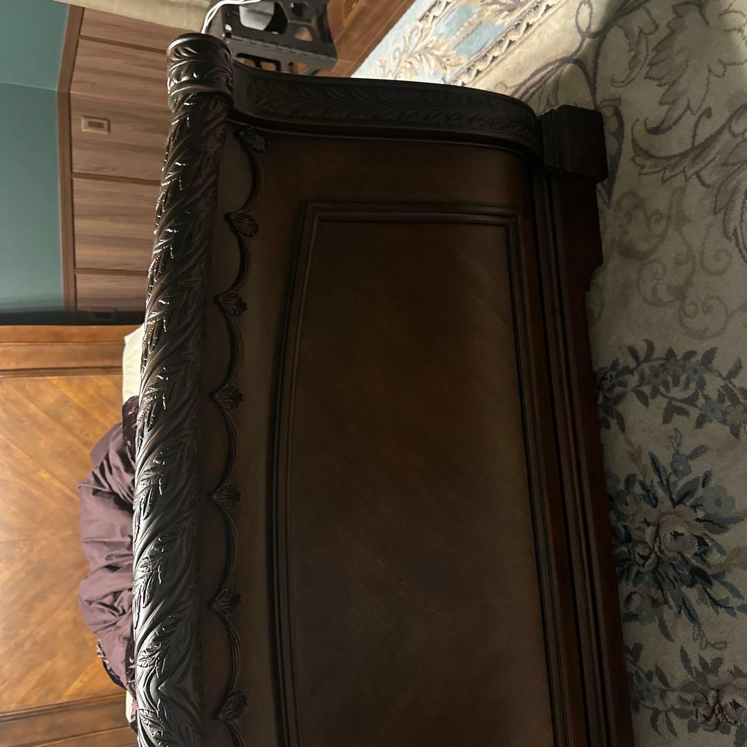 [直接取引8/29]最終値下げ木製クイーンベッドフレーム