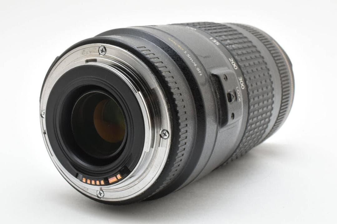 ★ キヤノン CANON EF 70-300mm F4-5.6 IS USM ★