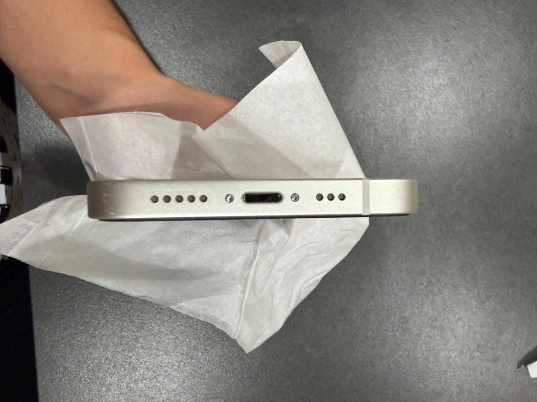 iPhone13 ホワイト　256GB