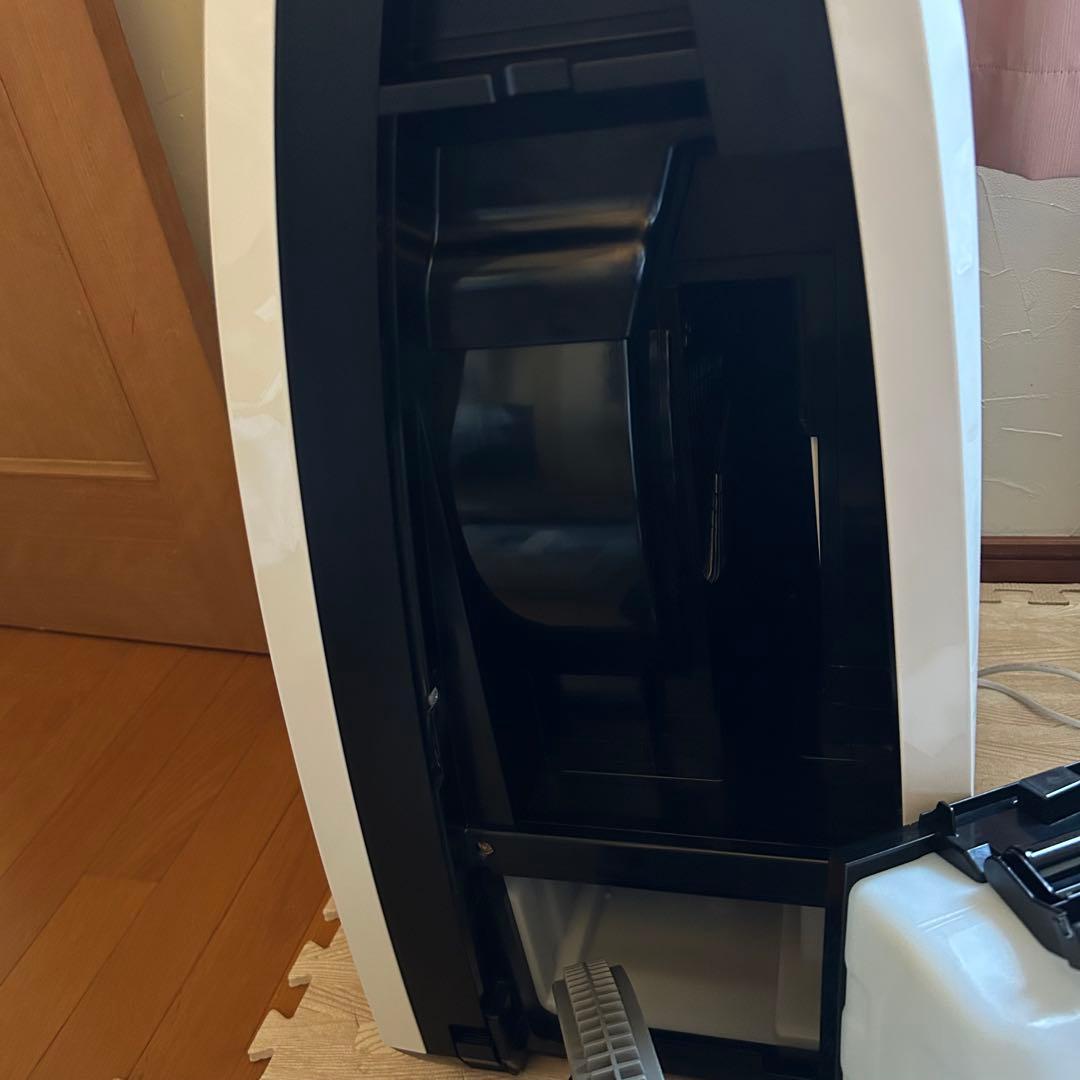 シャープ 空気清浄機　除湿機　加湿器　KC-HD70-W 本日限定値下げ価格