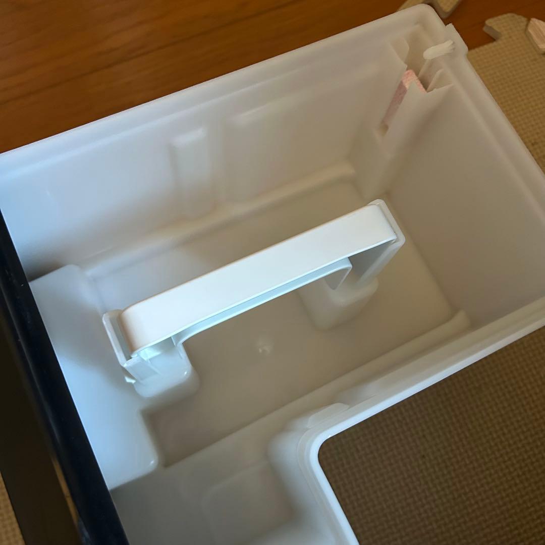 シャープ 空気清浄機　除湿機　加湿器　KC-HD70-W 本日限定値下げ価格