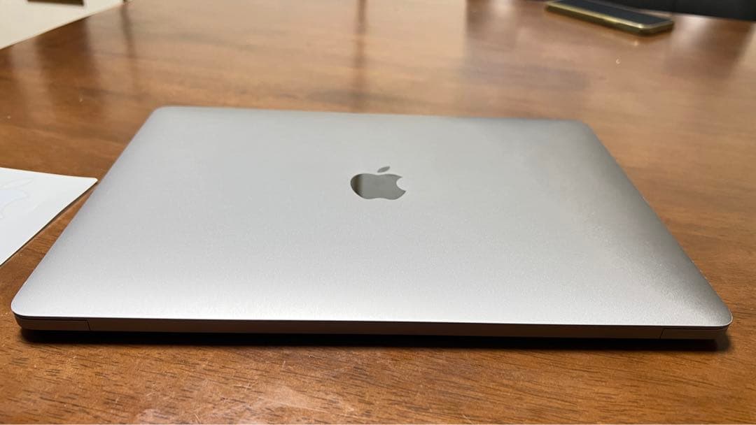 MACBOOK PRO 13 inch 2019／Core i7