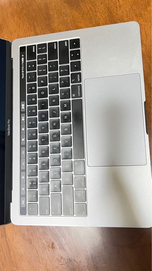 MACBOOK PRO 13 inch 2019／Core i7