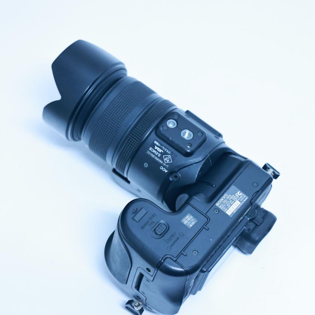 SONY Cyber-shot DSC-F828 デジタルカメラ　メモリー付
