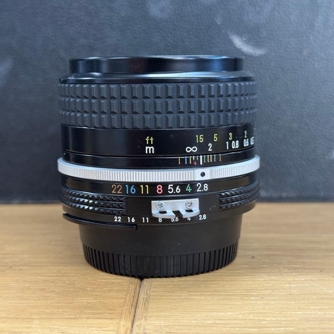 Nikon Ai Nikkor 35mm F2.8 単焦点レンズ