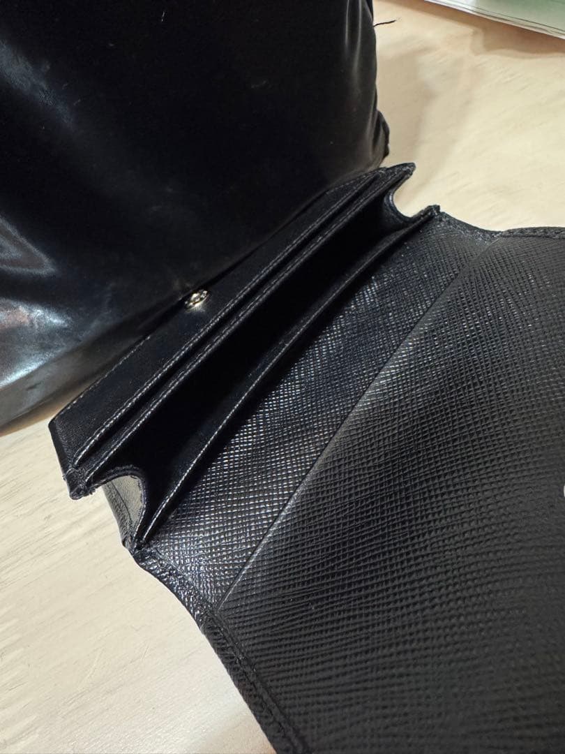 PRADA サフィアーノレザー 名刺入れ ブラック