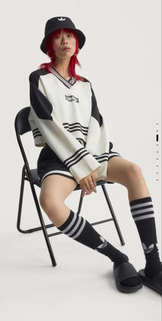 adidas ブロッキング クルーネック スウェットシャツ